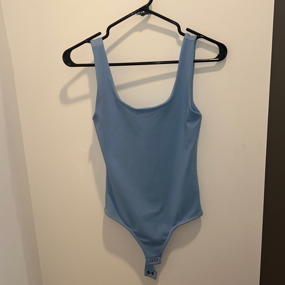 Express scoop neck bodysuit